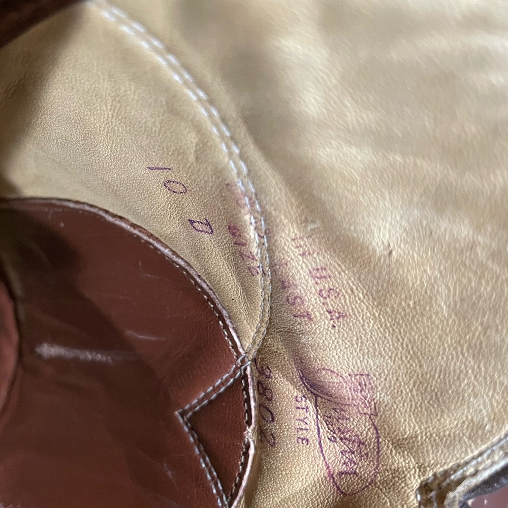 Justin Cowboy Boots - Picture 3 of 4